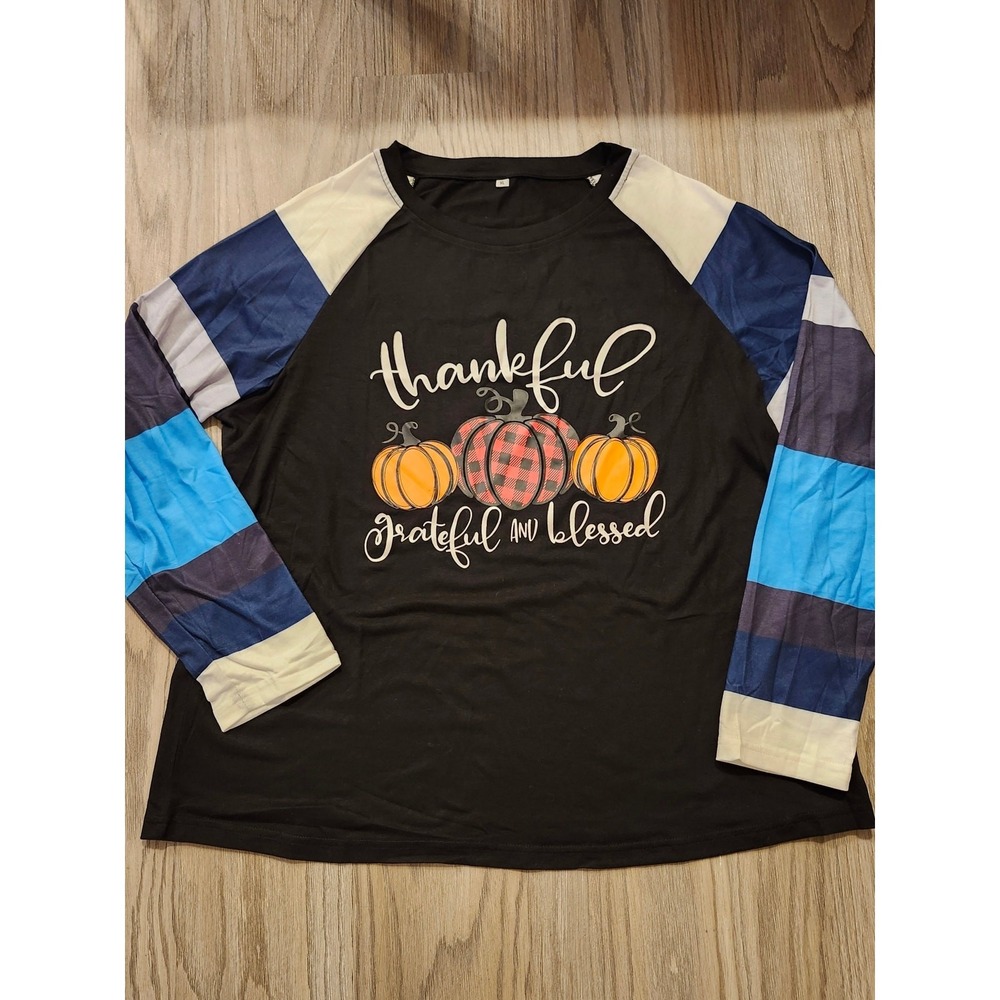 Boutique Graphic Fall Long Sleeve T-Shirt Women's Size X-Large Black